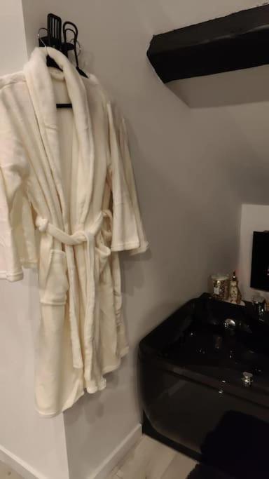 Logement Romantique Et Cosy Charleroi Dış mekan fotoğraf
